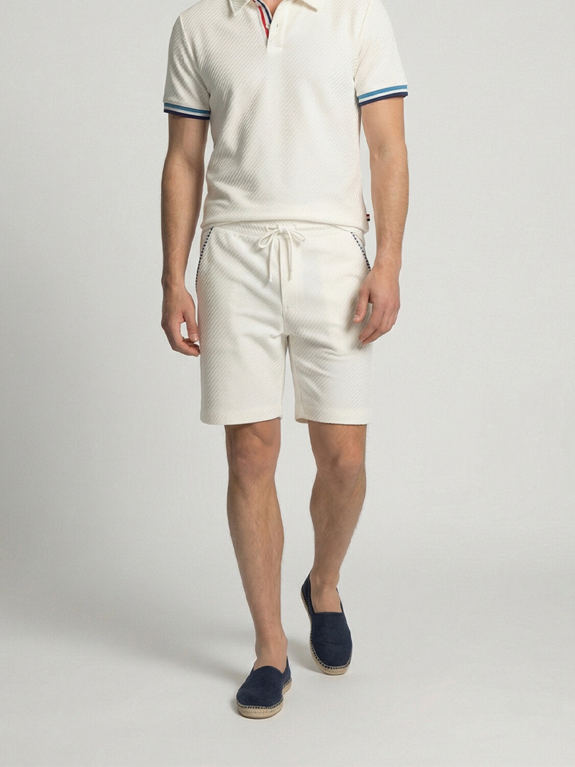Xint Off White Regular Fit Short