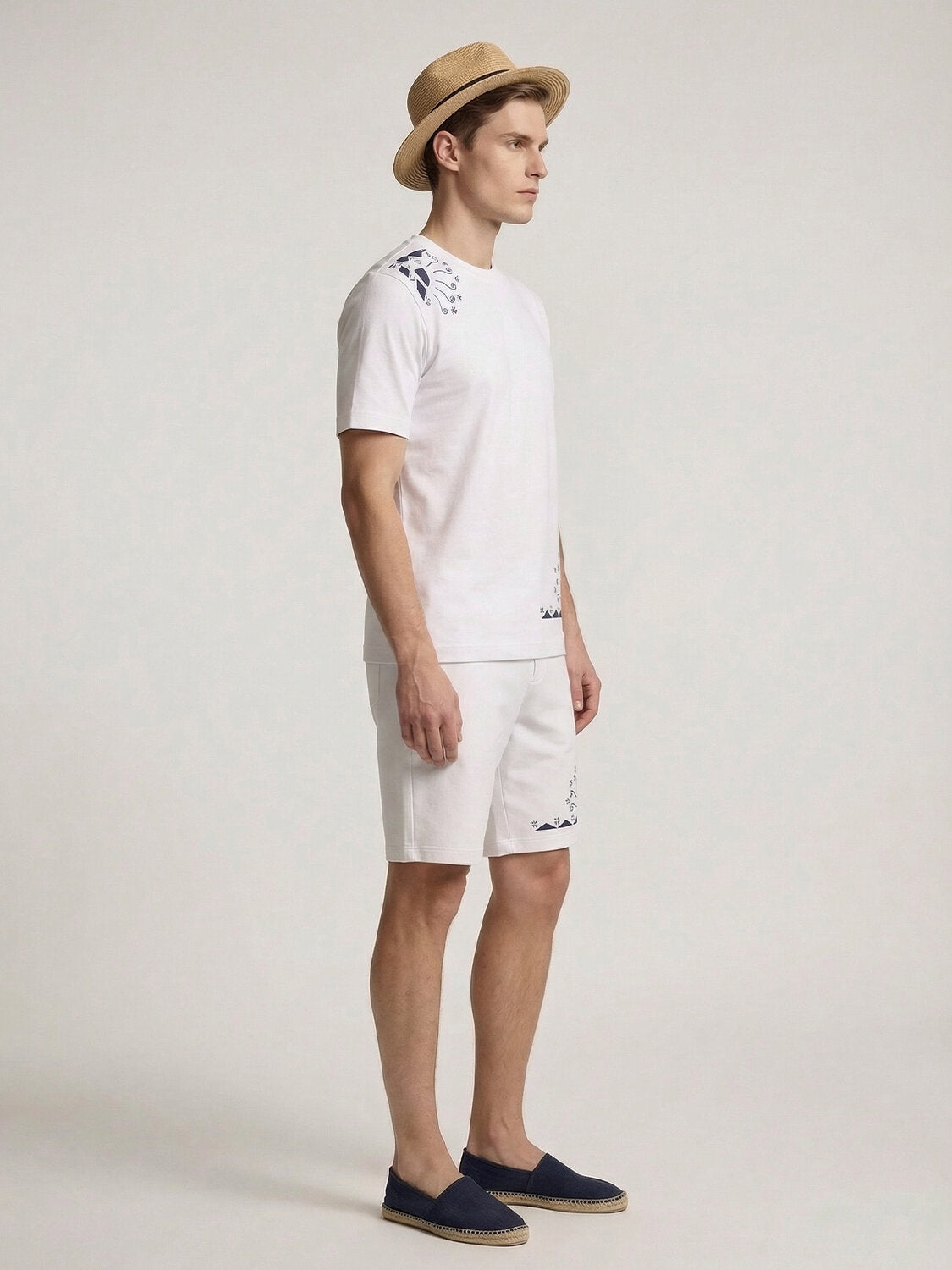 Xint White Printed Design Cotton Texture Short