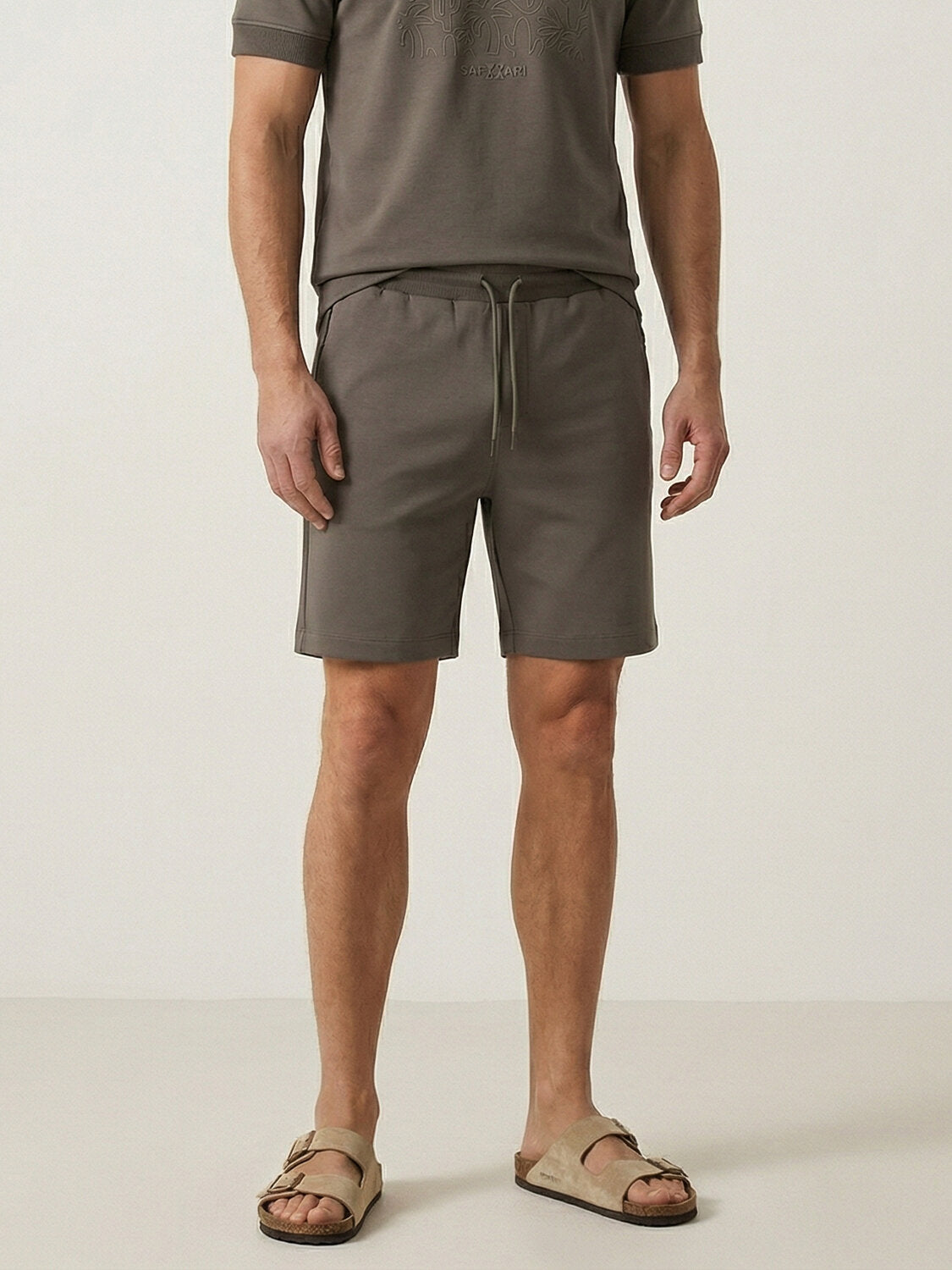 Xint Olive Regular Fit Short