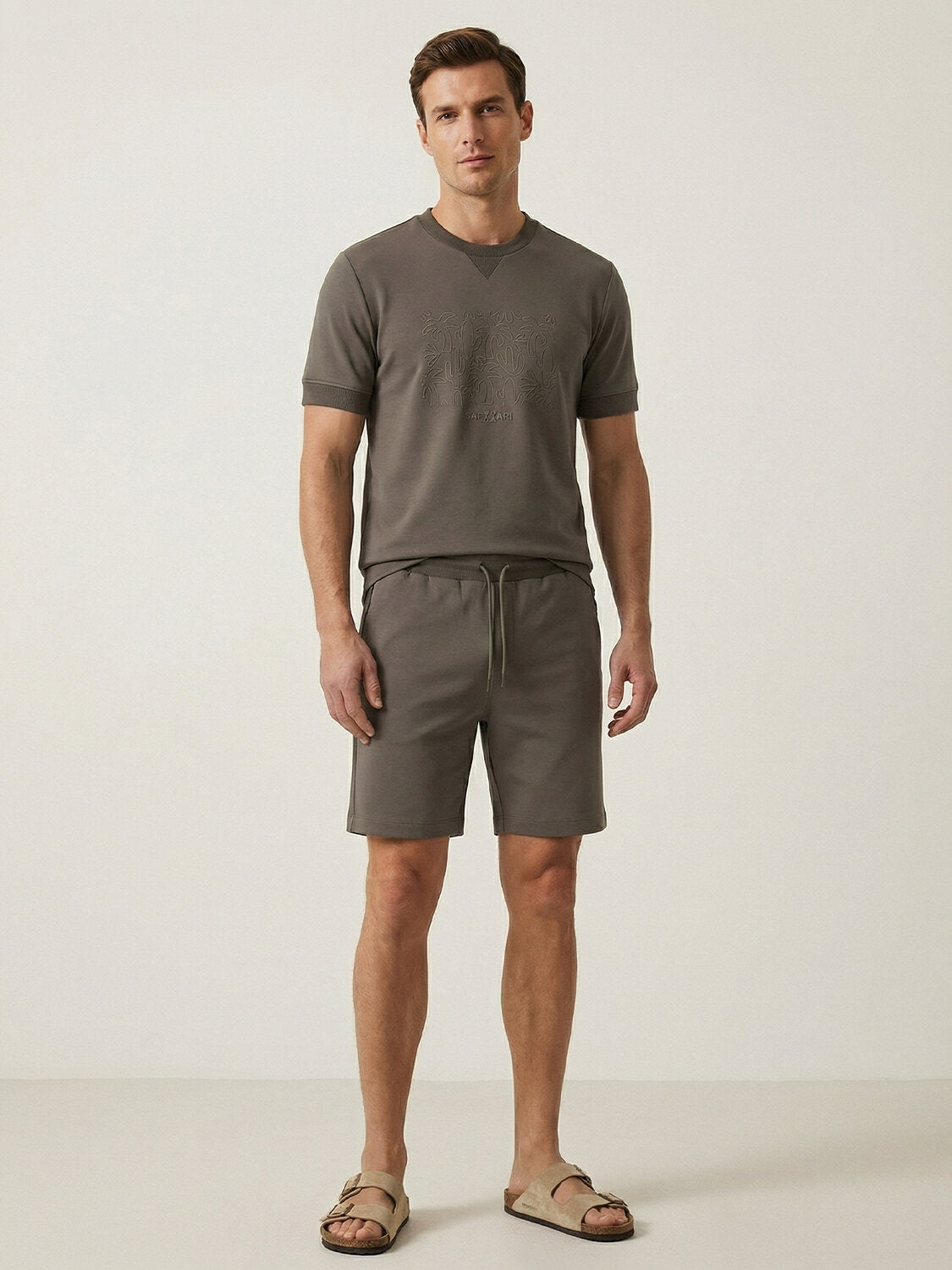 Xint Olive Regular Fit Short