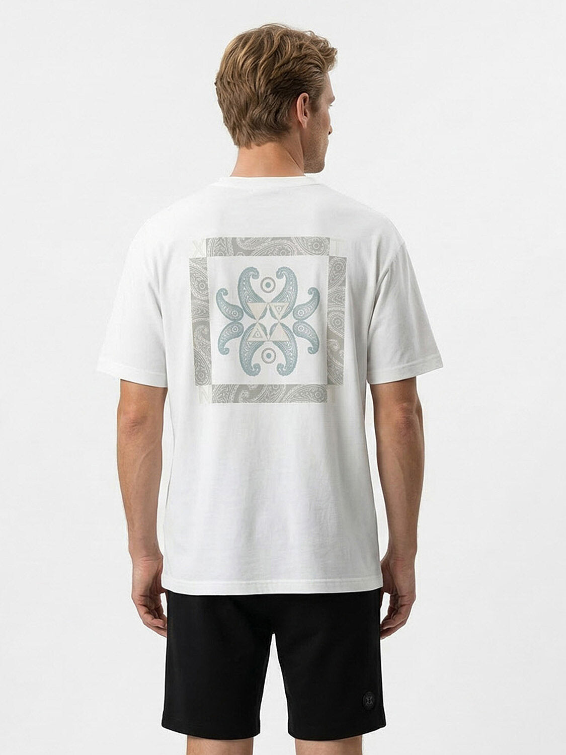 Xint White Back Design Cotton Textured T-Shirt