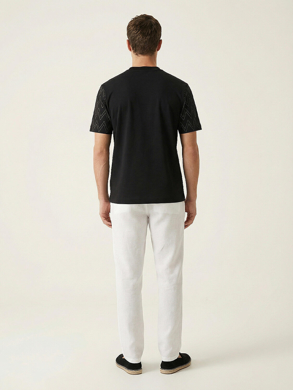 Xint Black Regular Fit Cotton T-Shirt With Printed Design