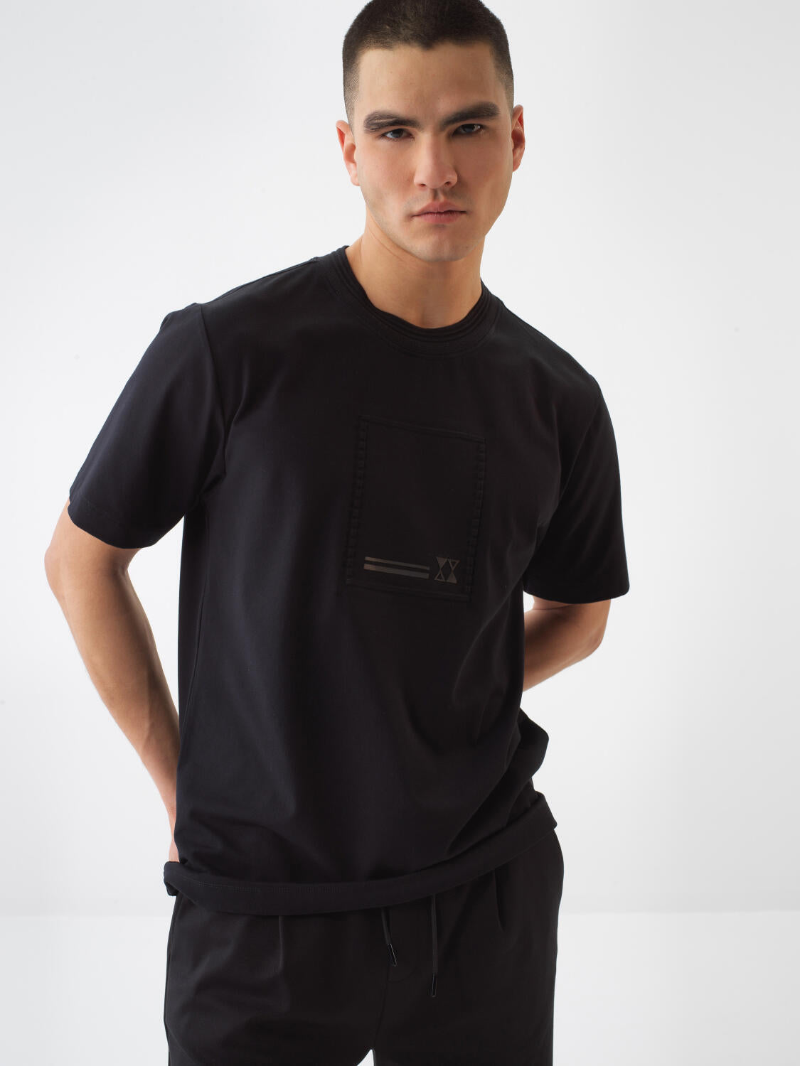 Xint Black Cotton T-shirt With Front Logo