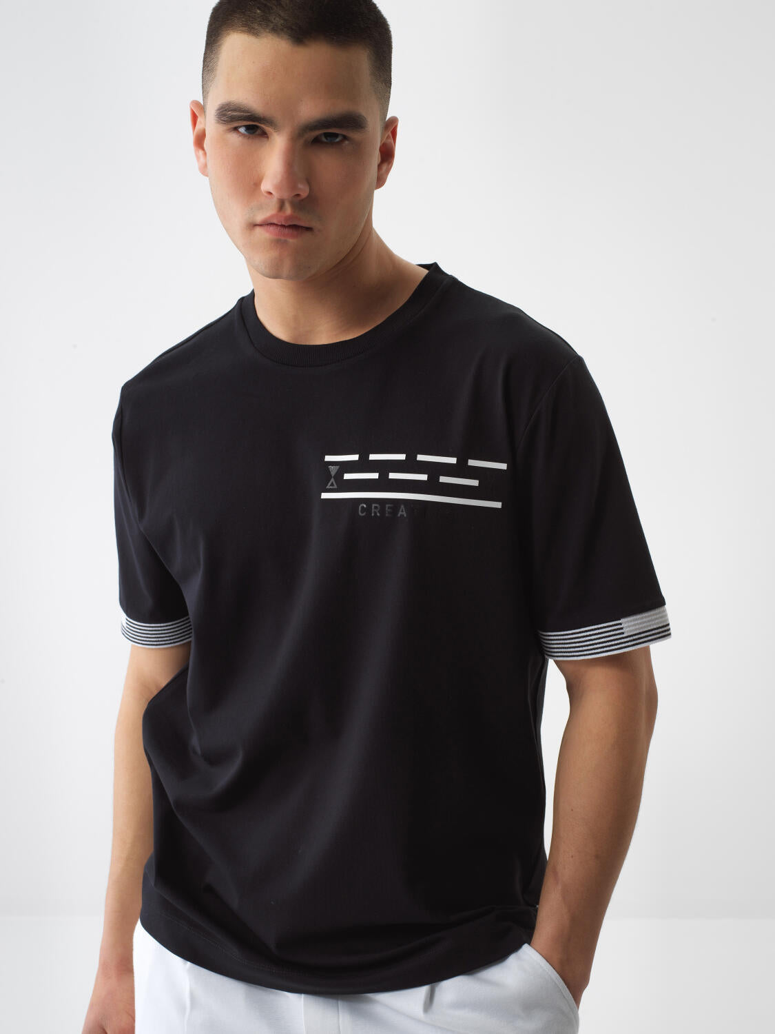 Xint Black Regular Fit Cotton T-shirt