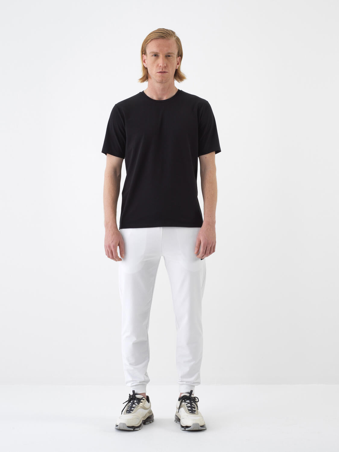 Xint Black Slim Fit Cotton T-shirt