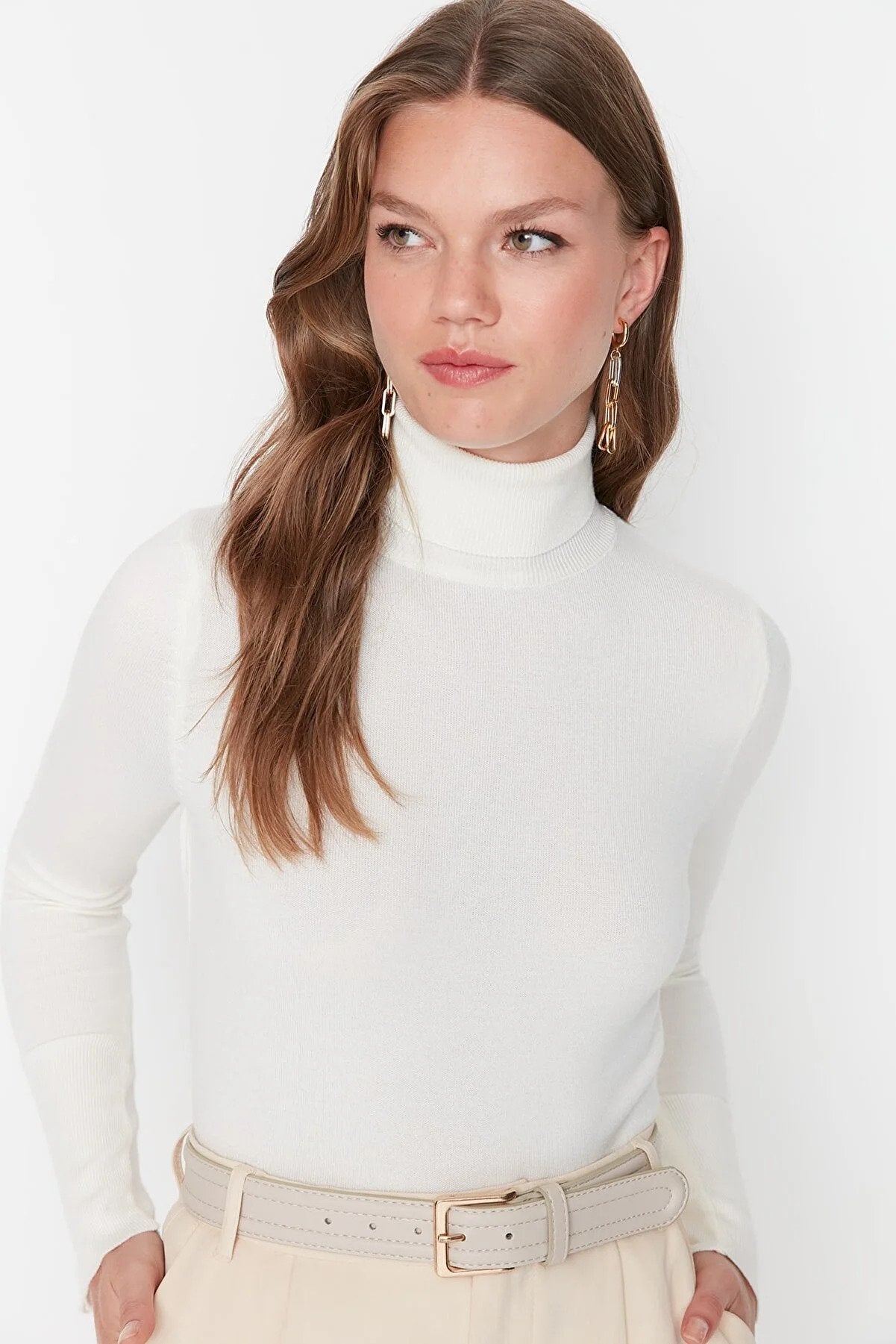 Trendyol Turtleneck White Slim Fit Sweater