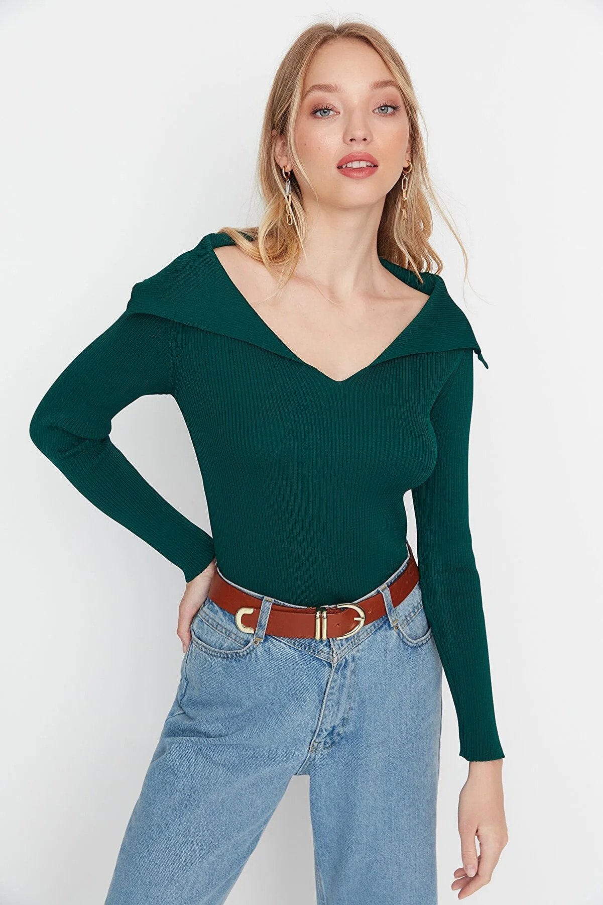 Trendyol Turn-down Collar Styled Green Sweater