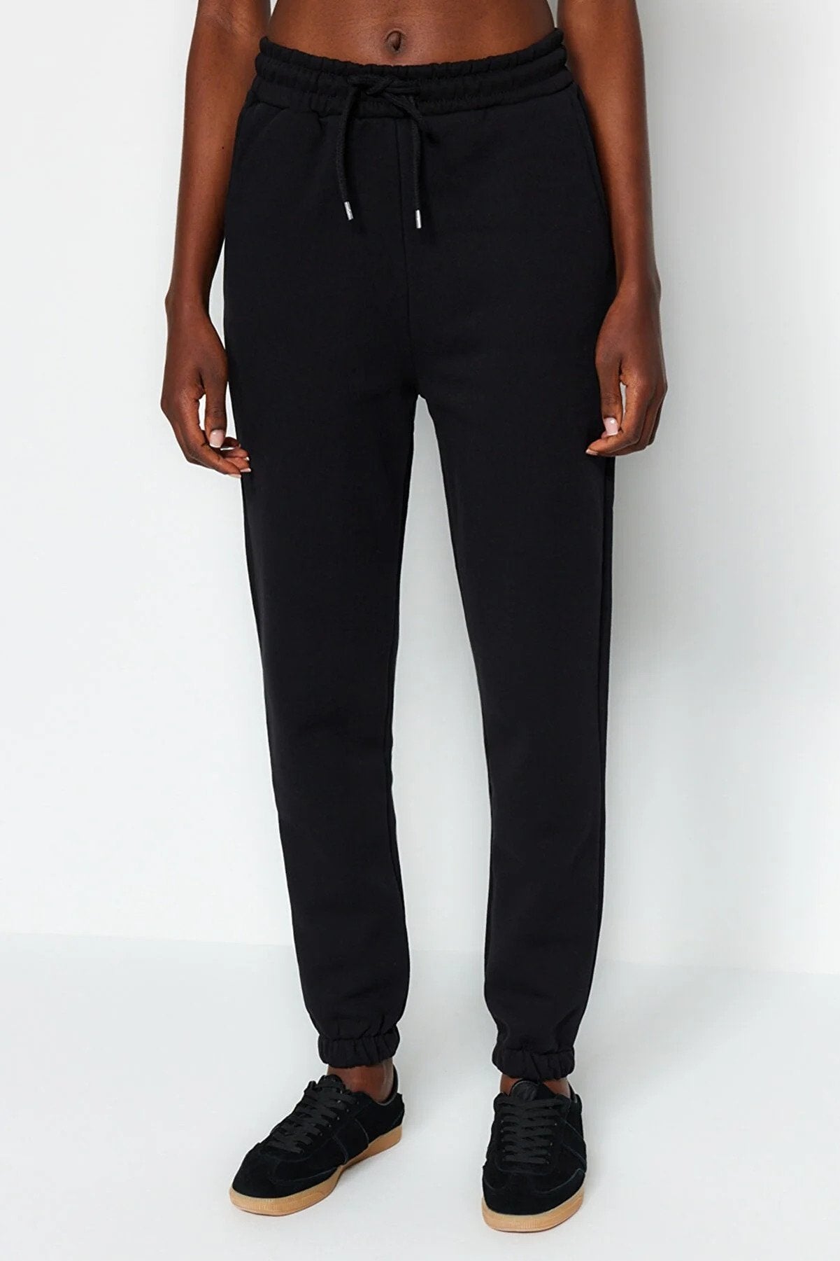 Trendyol Regular Fit Black Sweatpants
