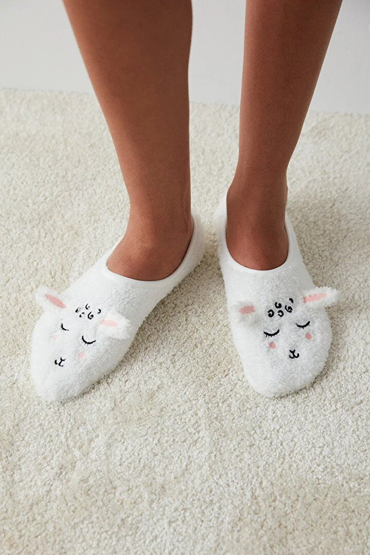 Penti Cute Sheep Designed Home Socks