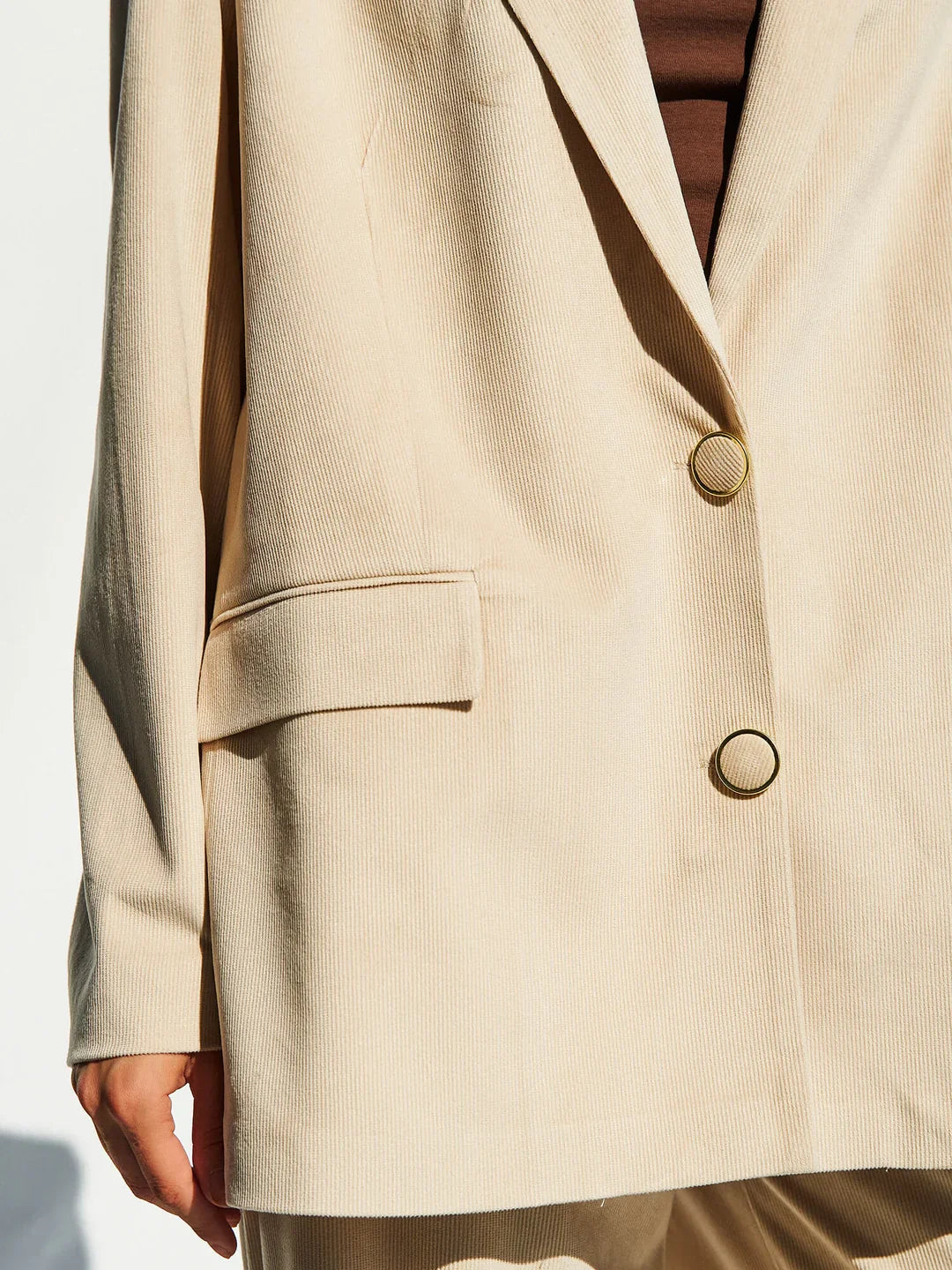 Lefon Padded Beige Blazer With Metal Button