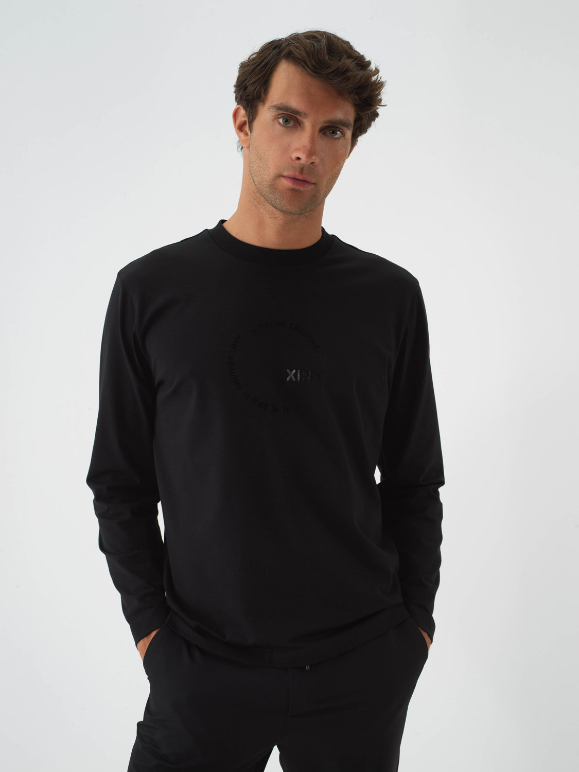 Xint Regular Fit Long Sleeve Black Pullover
