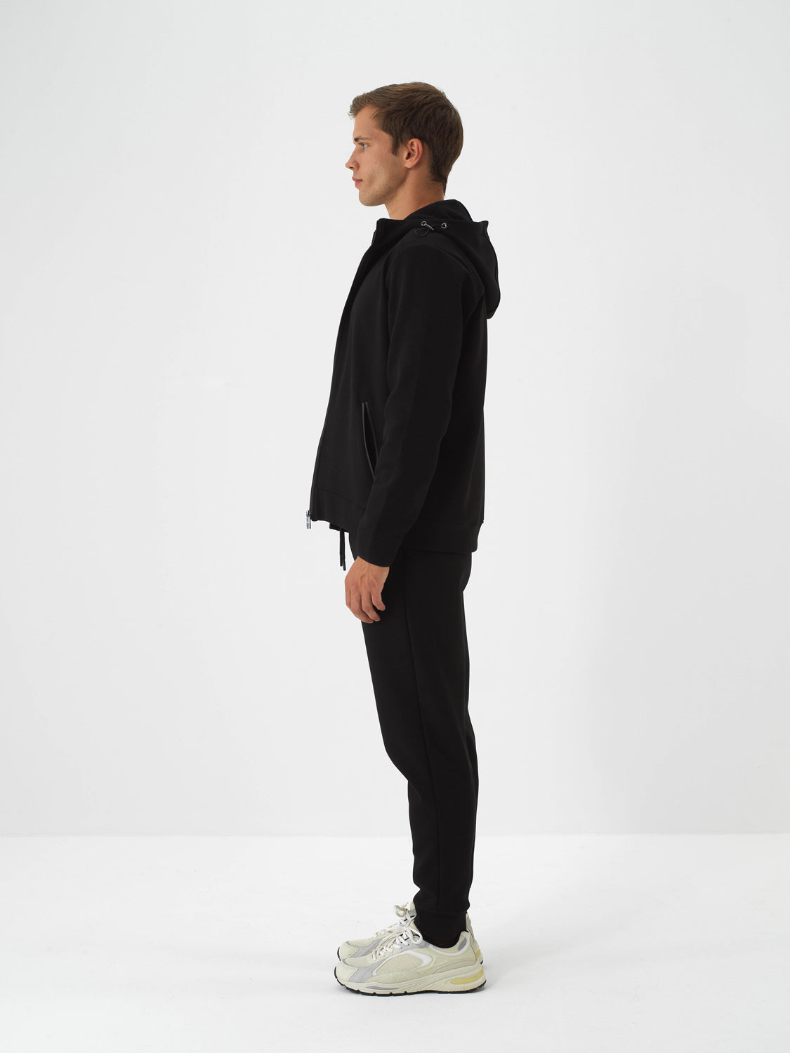Xint Black Cotton Slim Fit Jogging