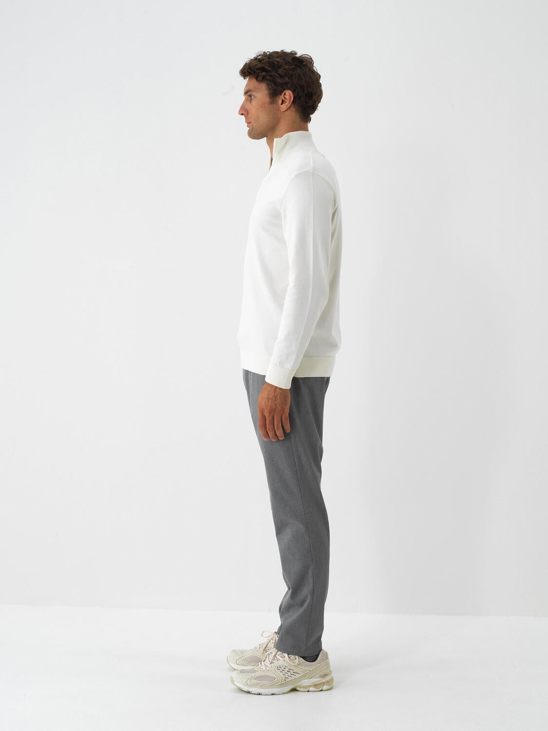 Xint Off.White Cotton Textured Regular Fit Sweater