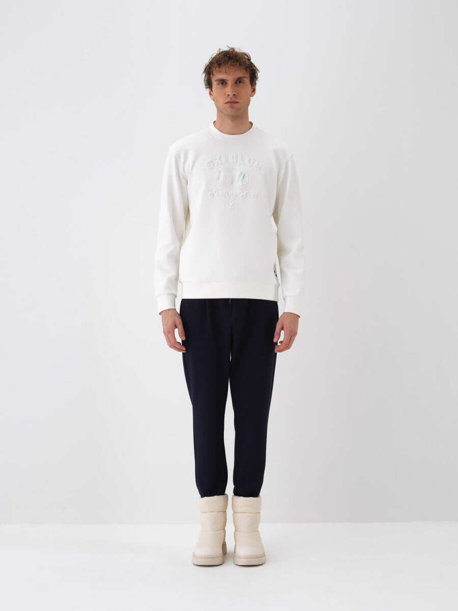 Xint Off White Sweater With Front Print