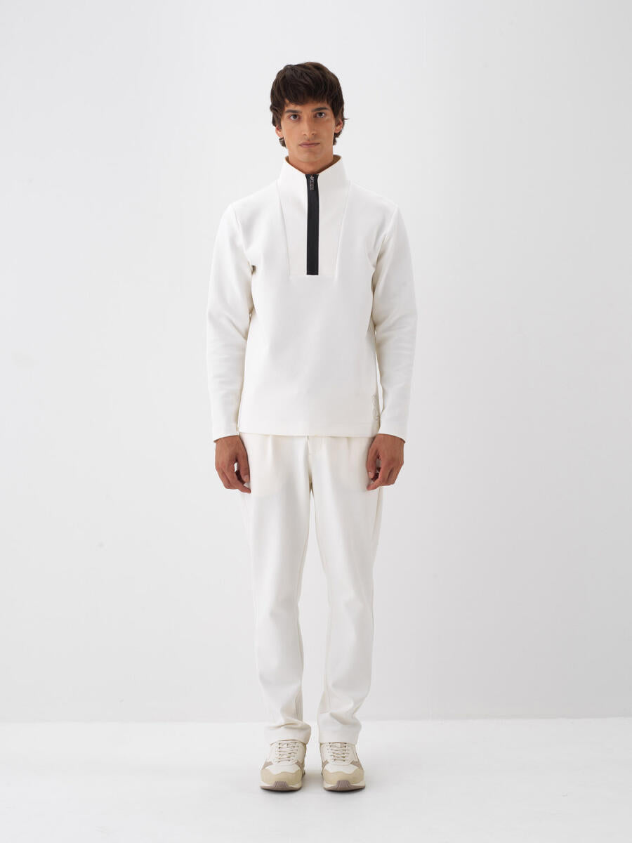 Xint Cotton Zippered White Sweater