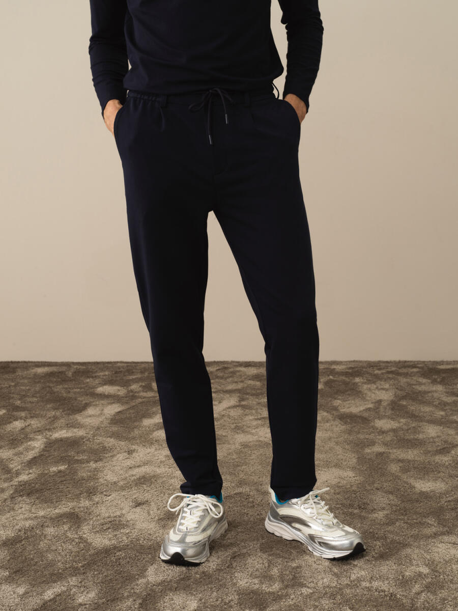 Xint Slim Fit Navy Jogging