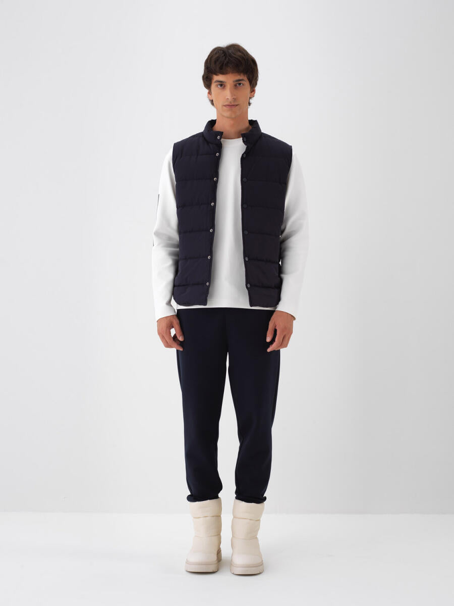 Xint Plain Puffer Navy Vest