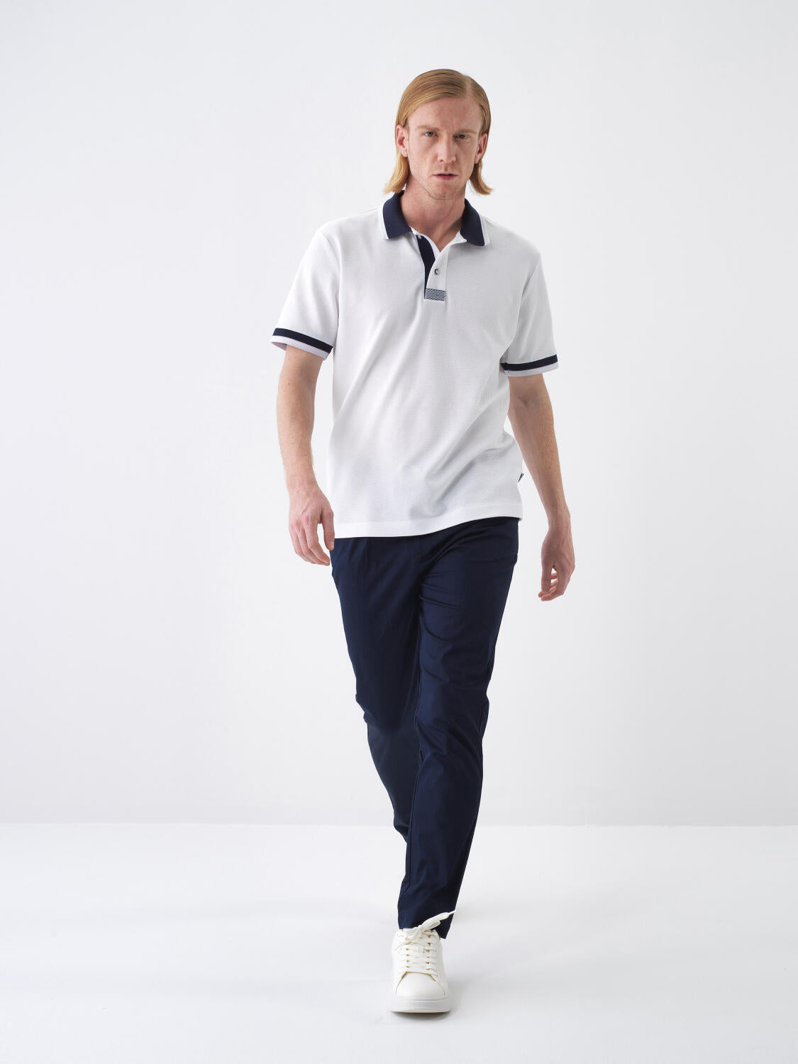 Xint White Cotton Polo With Short Sleeved
