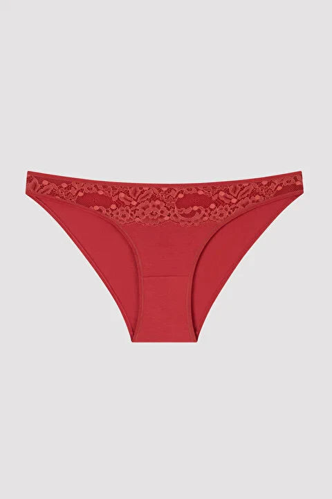 Penti's Lacy Detailed 3in1 Slip