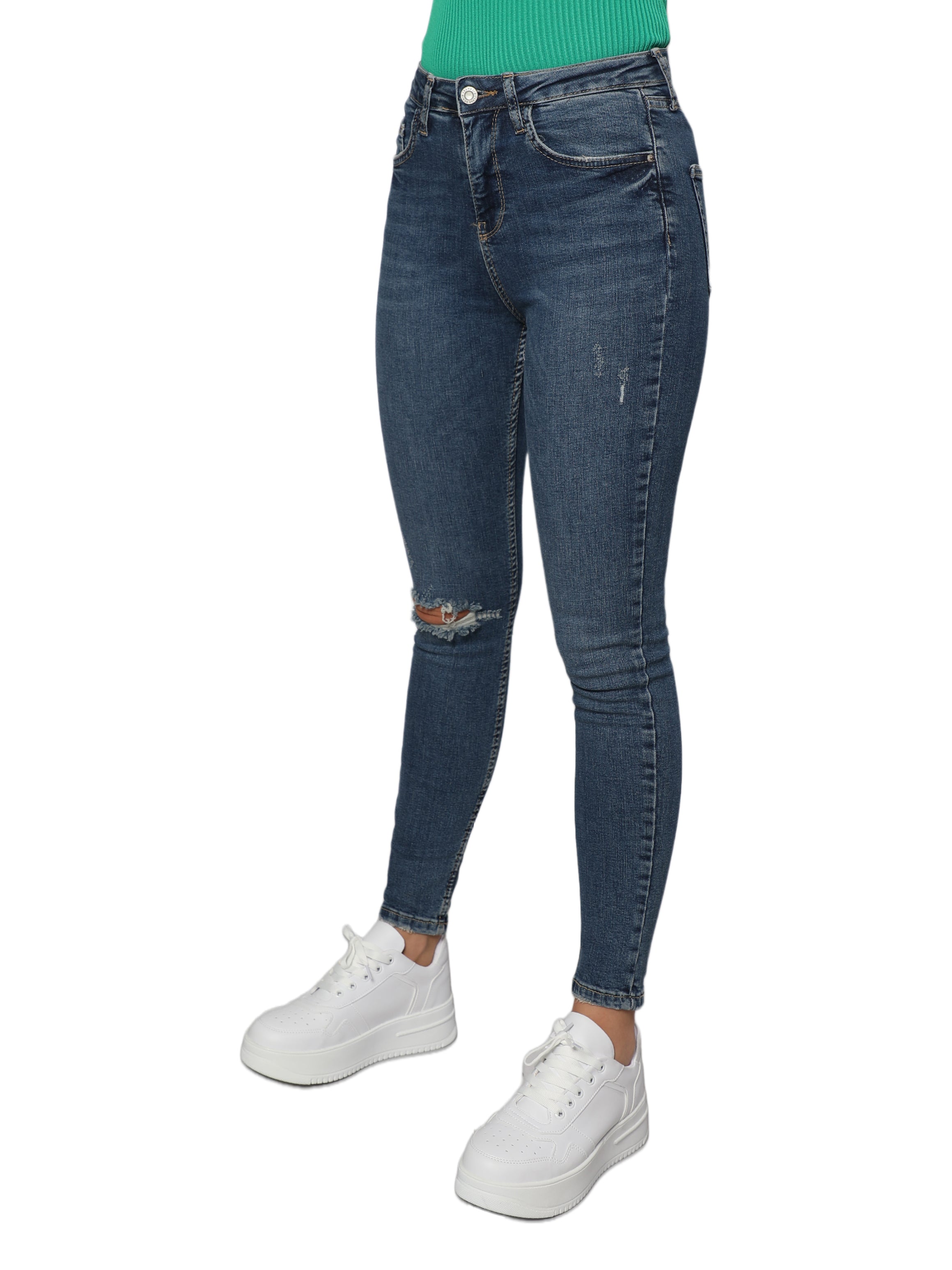Women Blue Skinny Jeans With Ripped Design