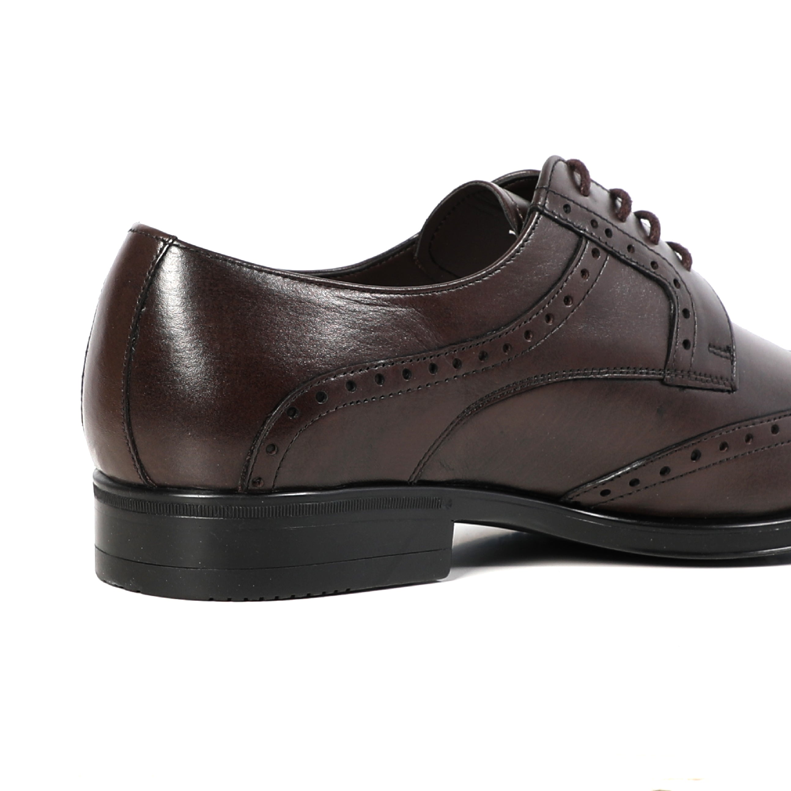 Men Handcrafted Brown Classic Shoes