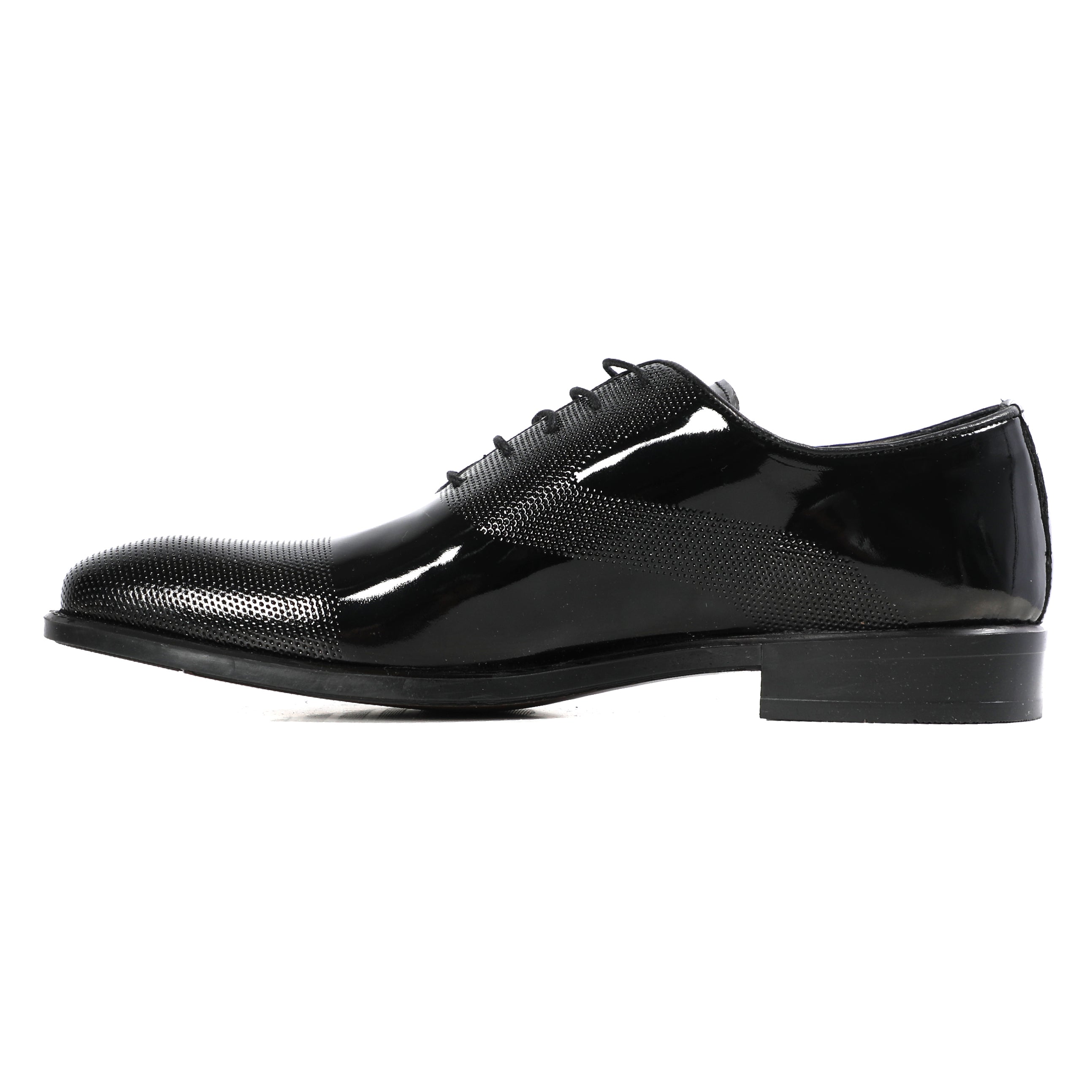 Men Black Glossy Classic Shoes