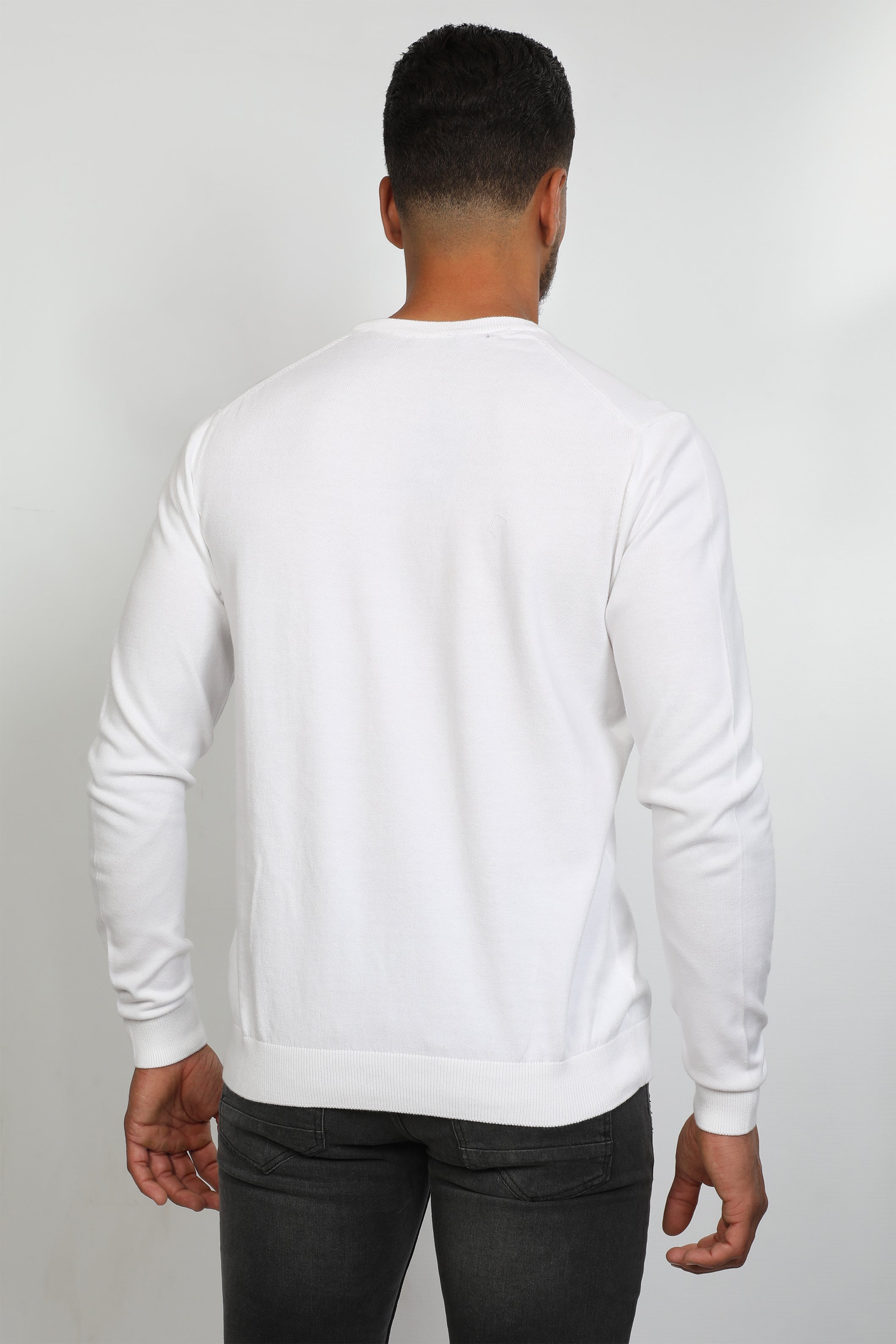 Men Round-Neck White Sweater