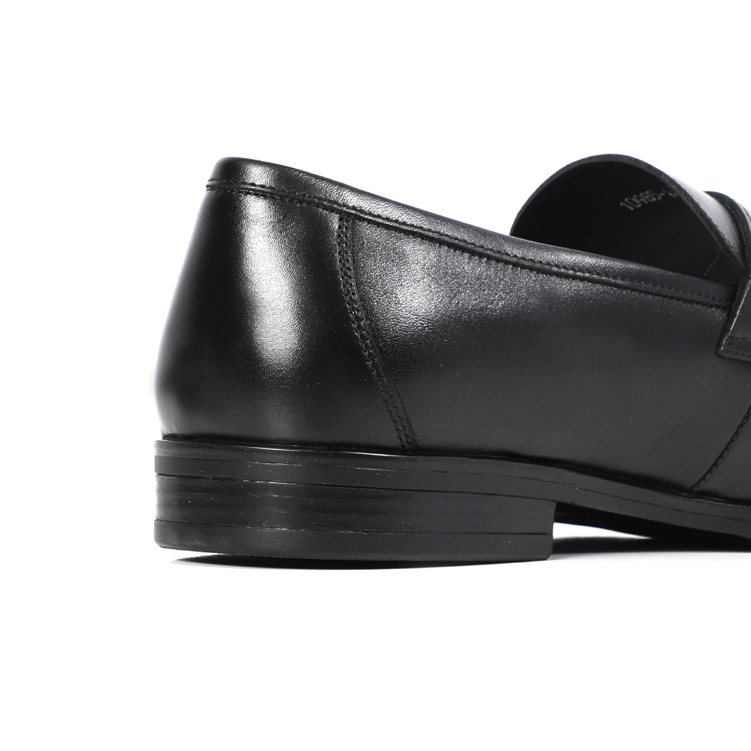 Men Black Classic Shoes With Unique Design