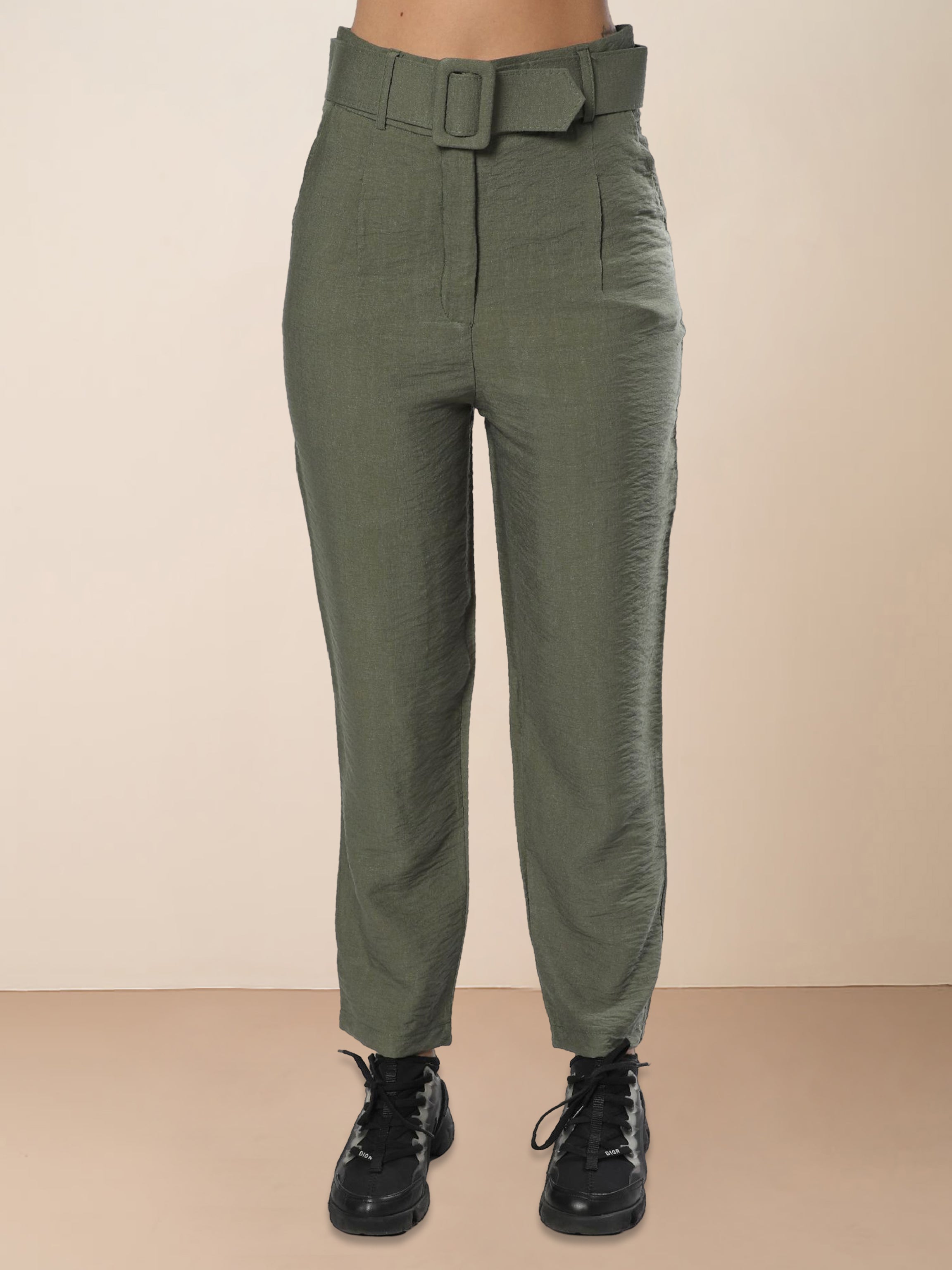 Women Olive Regular-Fit Classy Designed Pants