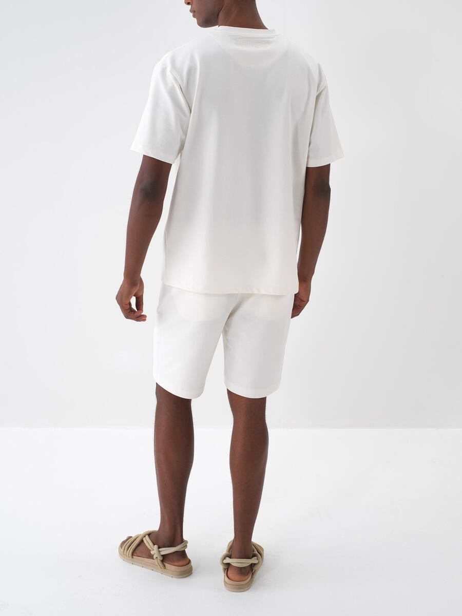 Xint Off White Short Regular Fit With Elastic Waist