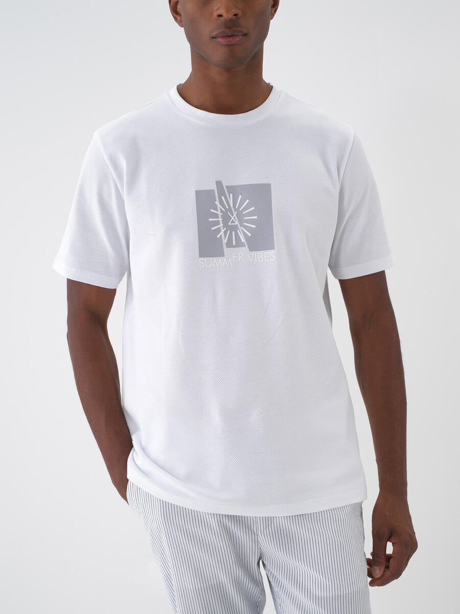 Xint White T-shirt Summer Vibes Designed
